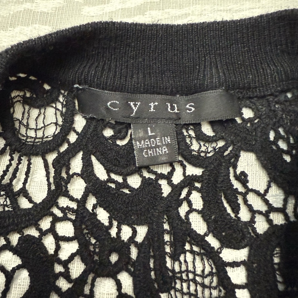 Cyrus Sweater - Picture 4 of 6